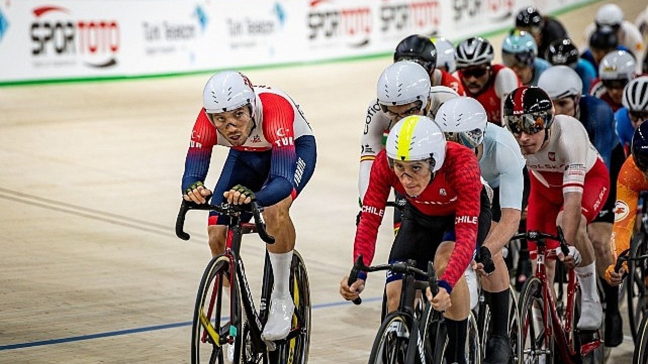 Konya Velodromu'nda Heyecan Dolu Anlar Yaşandı